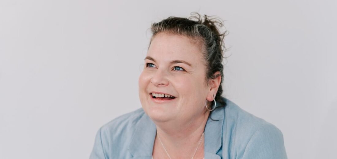 PR Expert Joins 10-Woman Author Collective to Break the ‘Referral Loop’ Locking Women Off Conference Stages